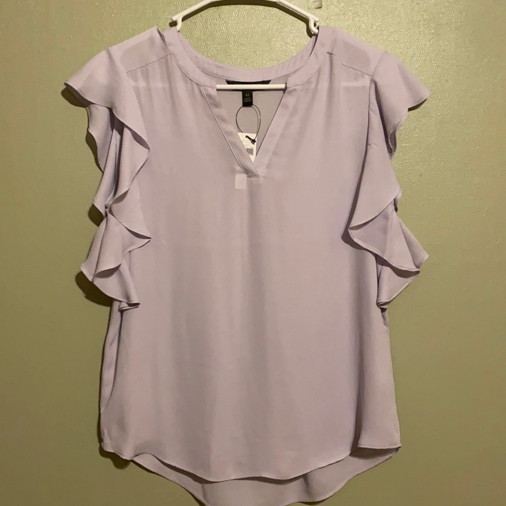 Banana Republic lavender blouse. Size XS